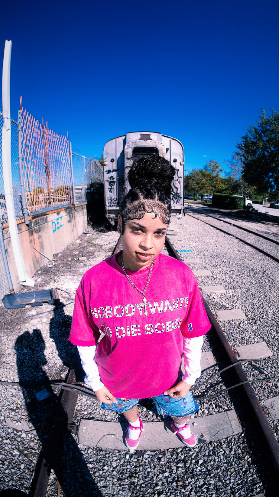 PINK STONED *DIESOBER* TSHIRT