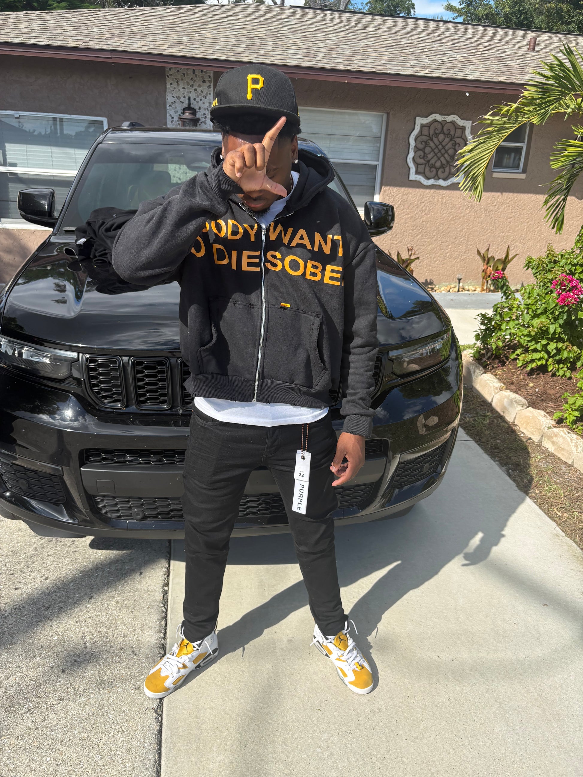 BLACK “DIE SOBER” ZIPUP HOODIE