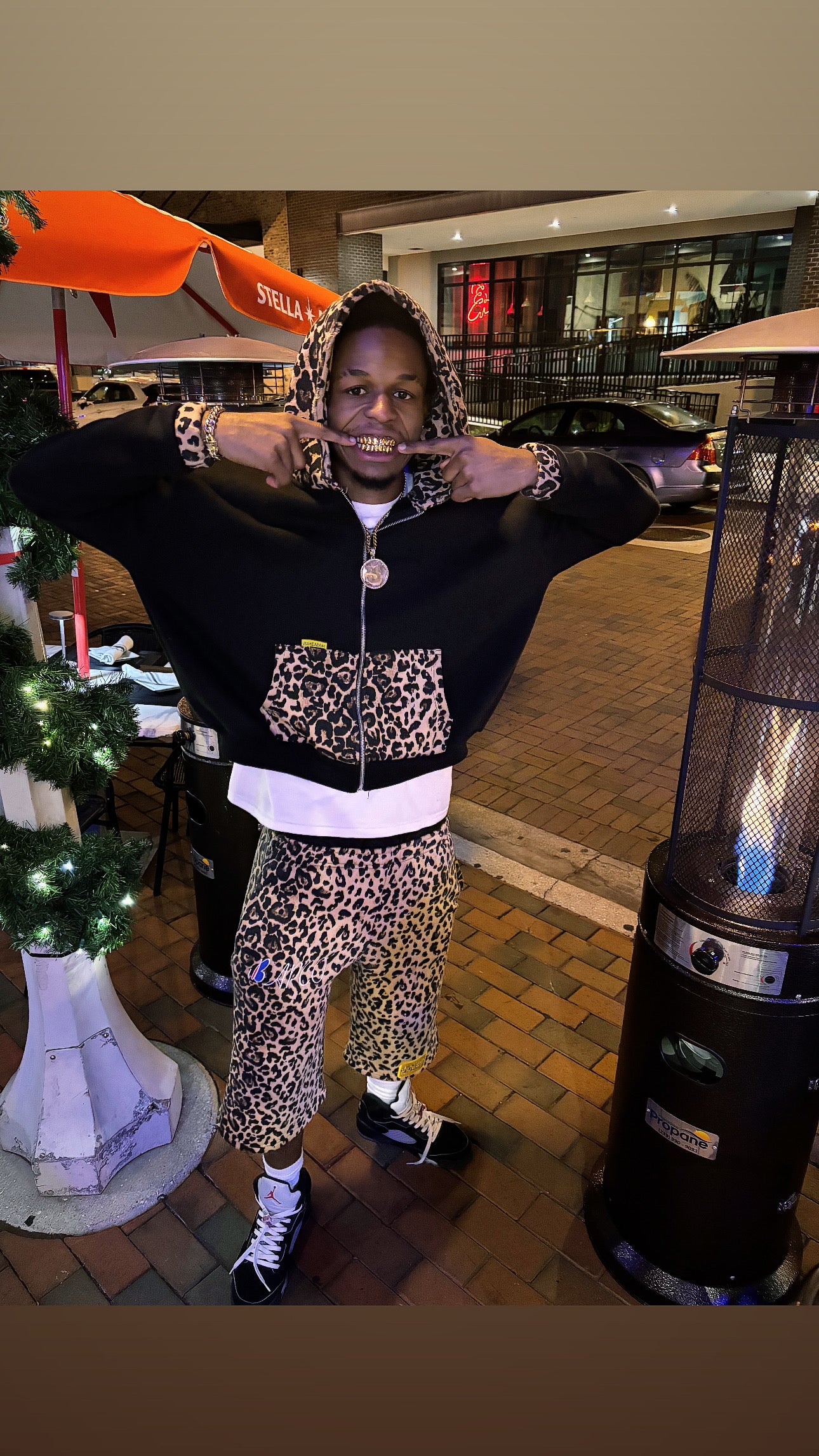 iCHEATAH UNi Set Look Book