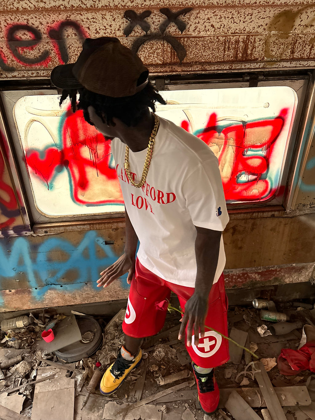 i CANT AFFORD LOVE - iWHITE Ts