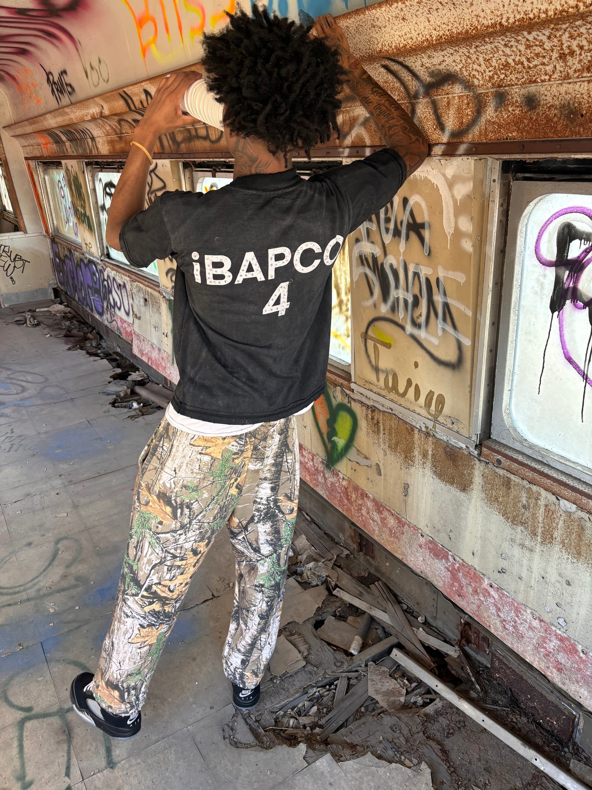 BLACK STONED *DIESOBER* TSHIRT