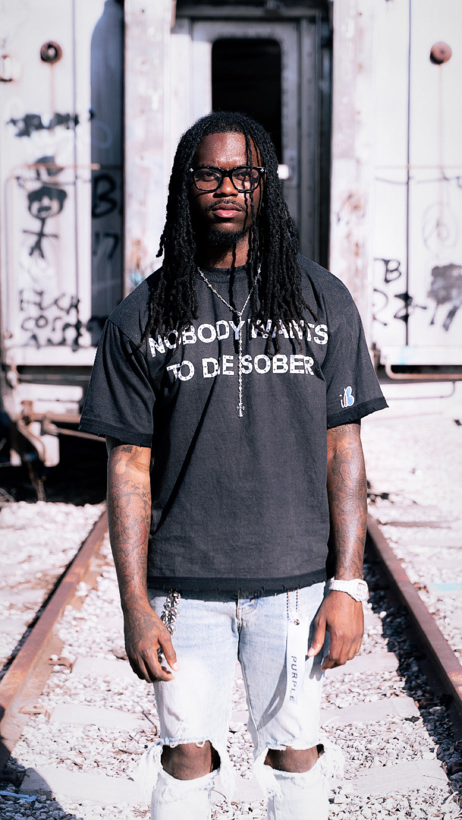 BLACK STONED *DIESOBER* TSHIRT